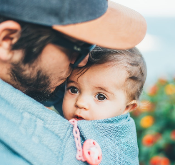 Hi Baby, What are you Looking at?